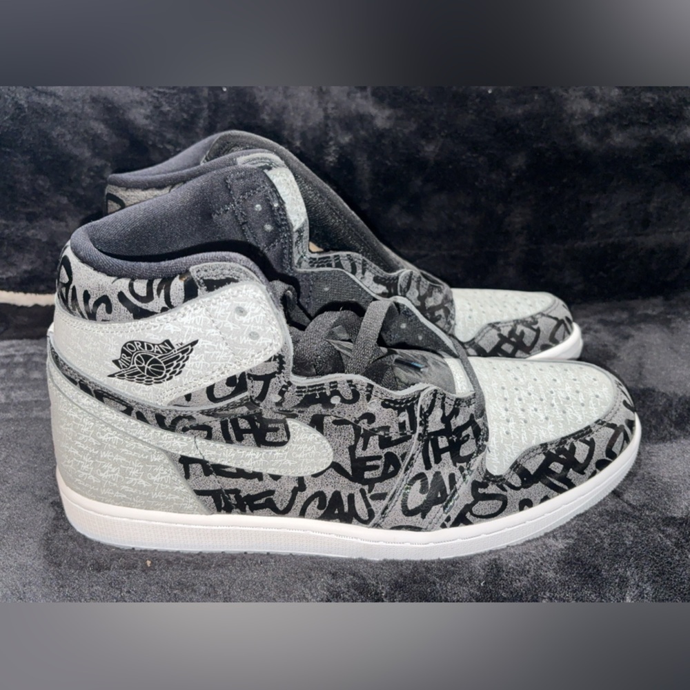 ***NEW*** Jordan 1 Retro High OG Rebellionaire Men